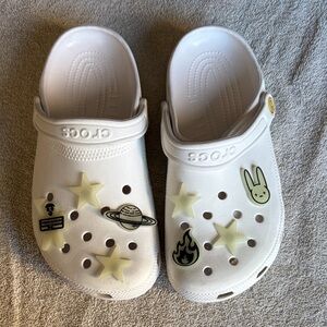 CROCS Kids White Clogs with Star and Planet Charms